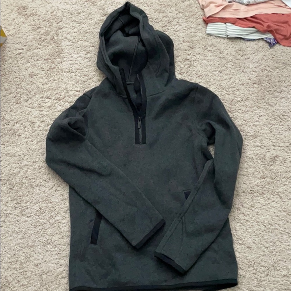 Lululemon Pullover